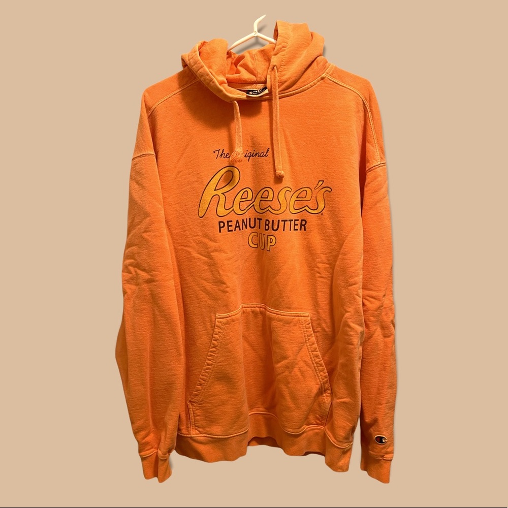 Orange XL Reese’s Cups hoodie